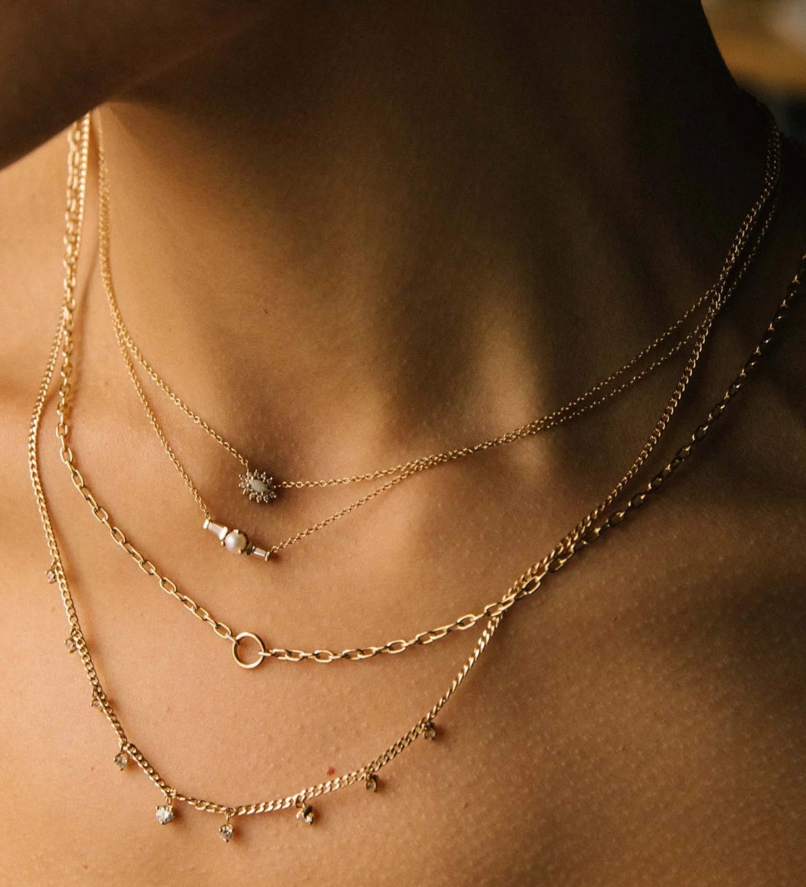 Zoe Chicco-Circle Pendant Small Oval Link Chain Necklace-Necklaces-Blue Ruby Jewellery-Vancouver Canada