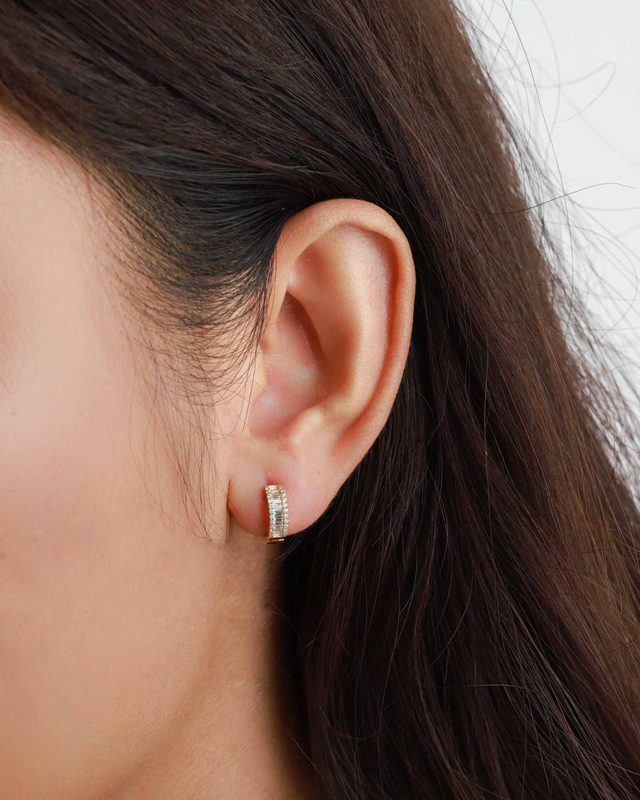 Huggie earrings hotsell canada
