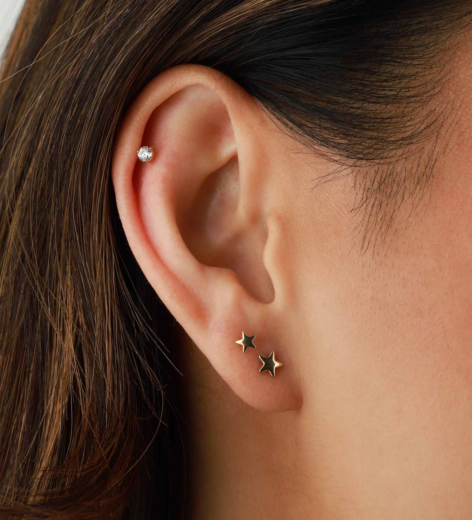 Valley of the Fine-CZ 3 Prong Cartilage Stud-Earrings-Blue Ruby Jewellery-Vancouver Canada