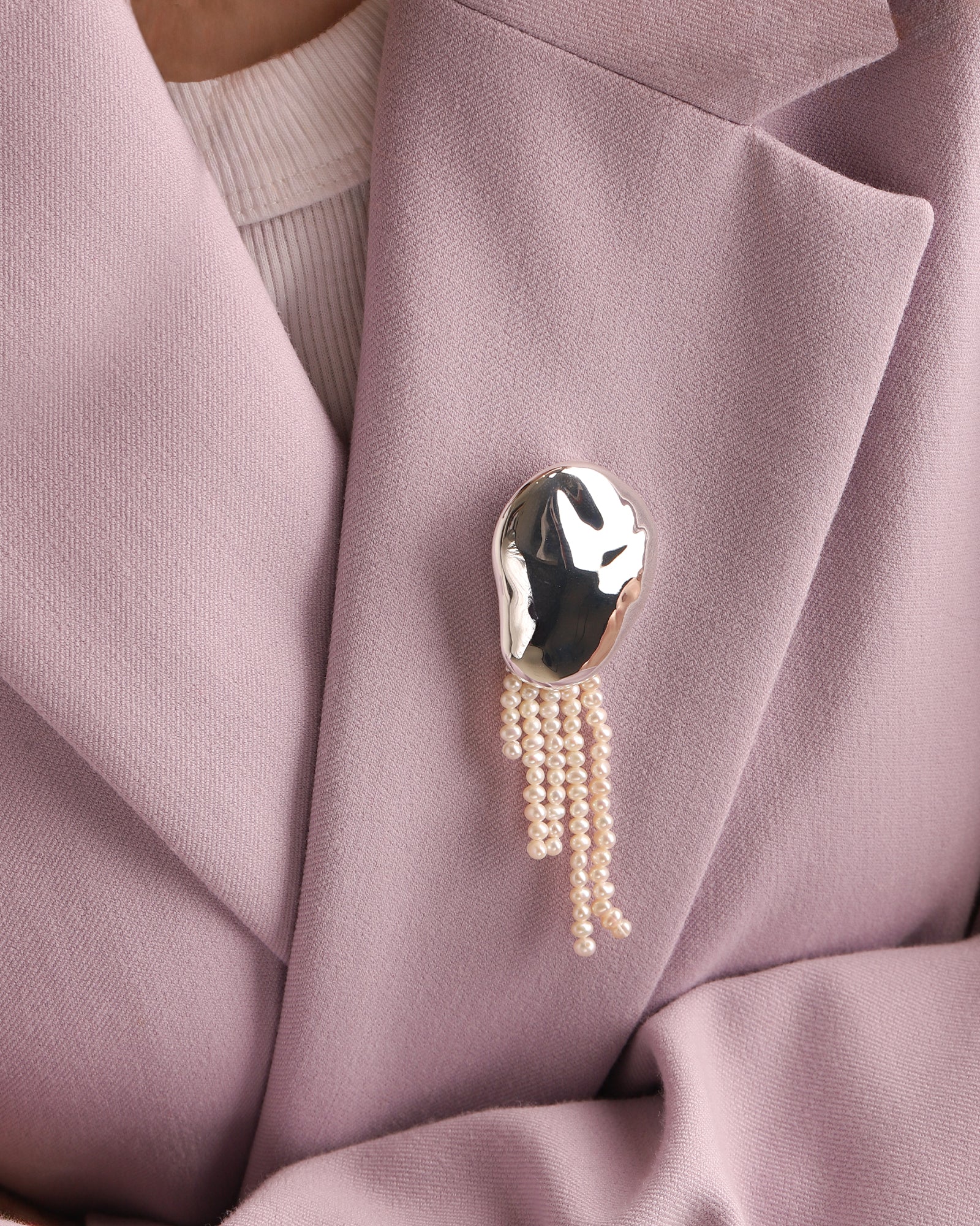 Wolf Circus-Bean Pearl Brooch-Accessories-Blue Ruby Jewellery-Vancouver Canada