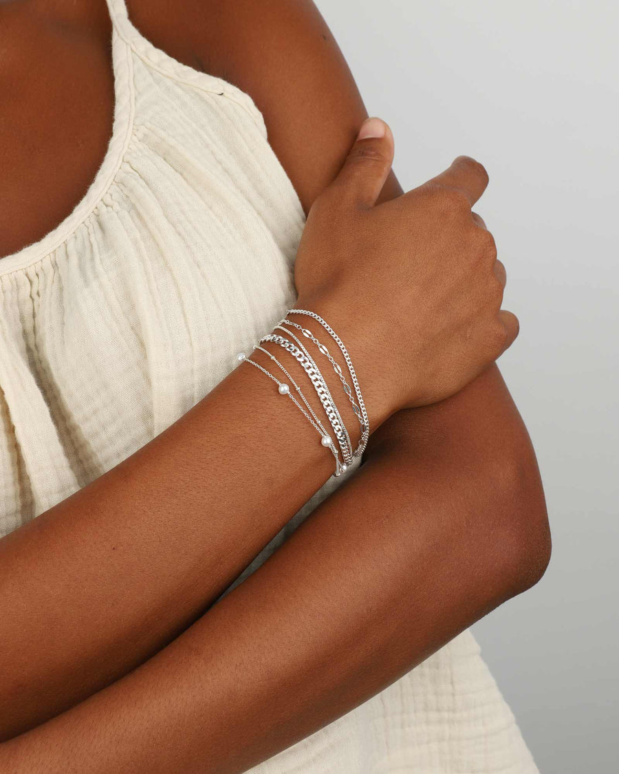 Blue ruby bracelet sale