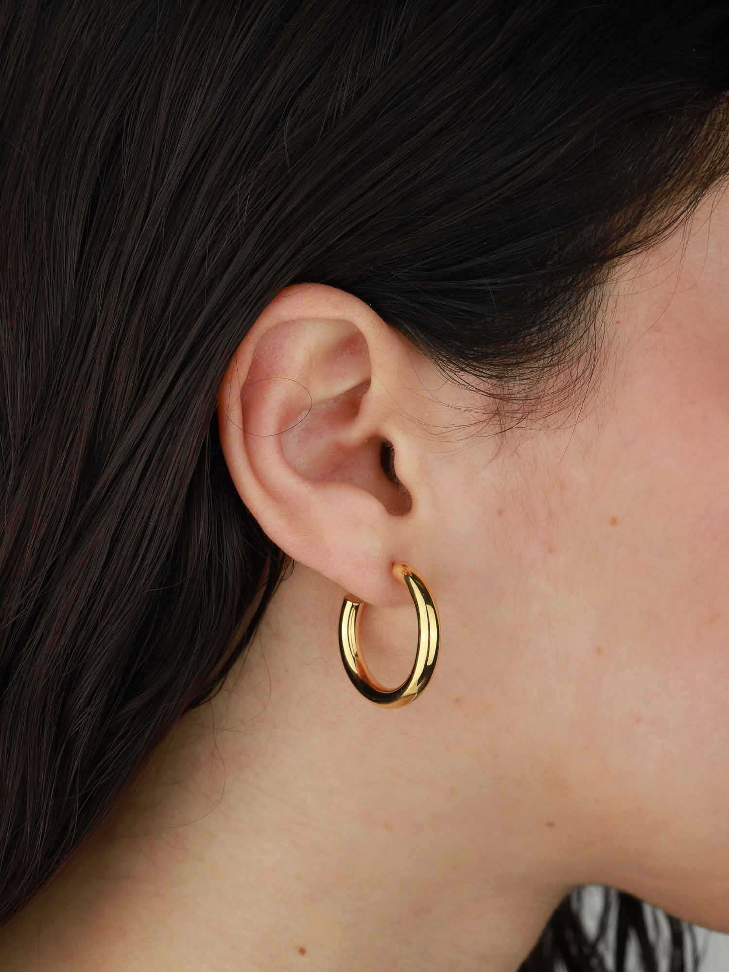 Tashi Tube Hoops I 25mm 14k Gold Vermeil Blue Ruby Jewellery